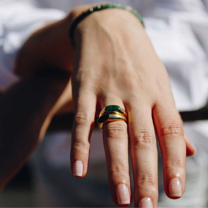 Ladies Must-have green Malachite Signet Ring