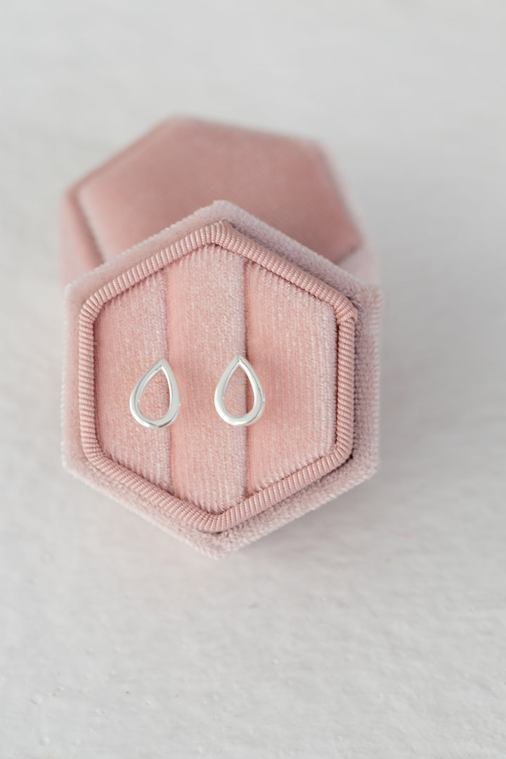 Teardrop Outline Stud Earrings