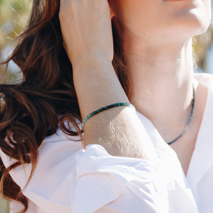 Emerald Ombre button Stone Bracelet