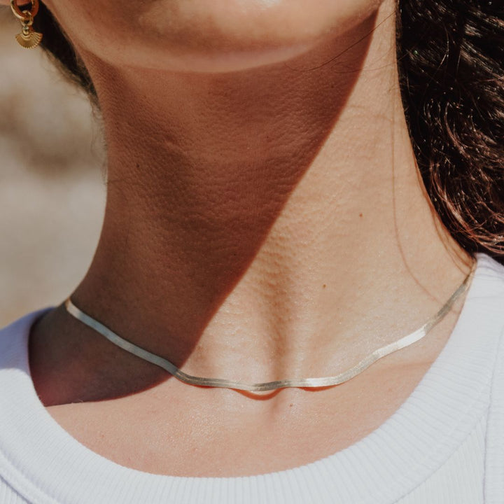Gold Long-wearing Thick Herringbone Necklace