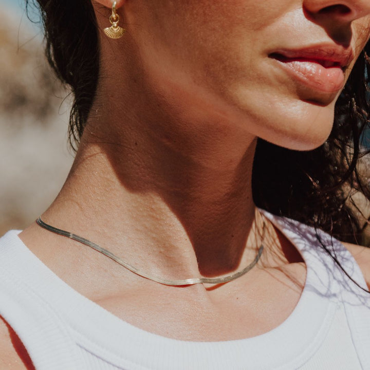 Gold Long-wearing Thick Herringbone Necklace