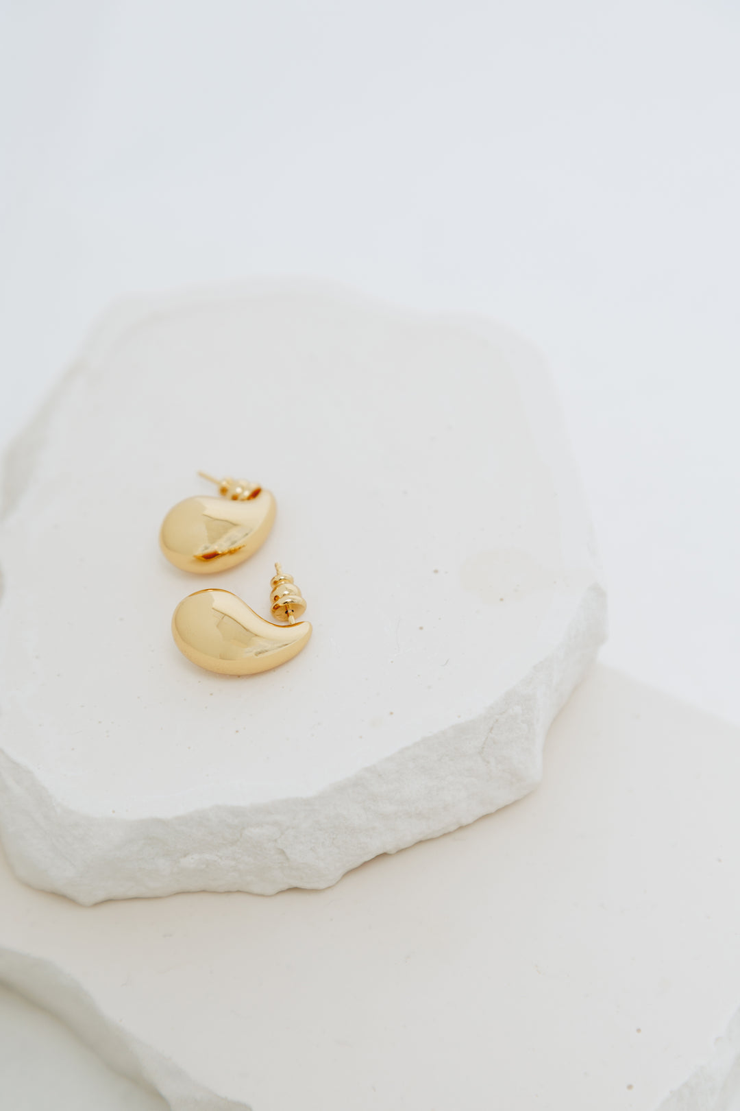 Hailey Teardrop Medium Dupe Earrings