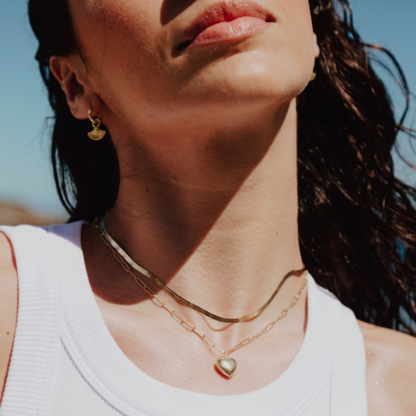 Paperclip Bobbly Heart Necklace on models neck