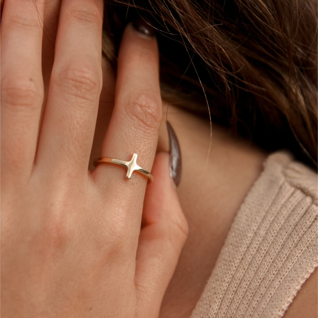 T-shape Ring model image