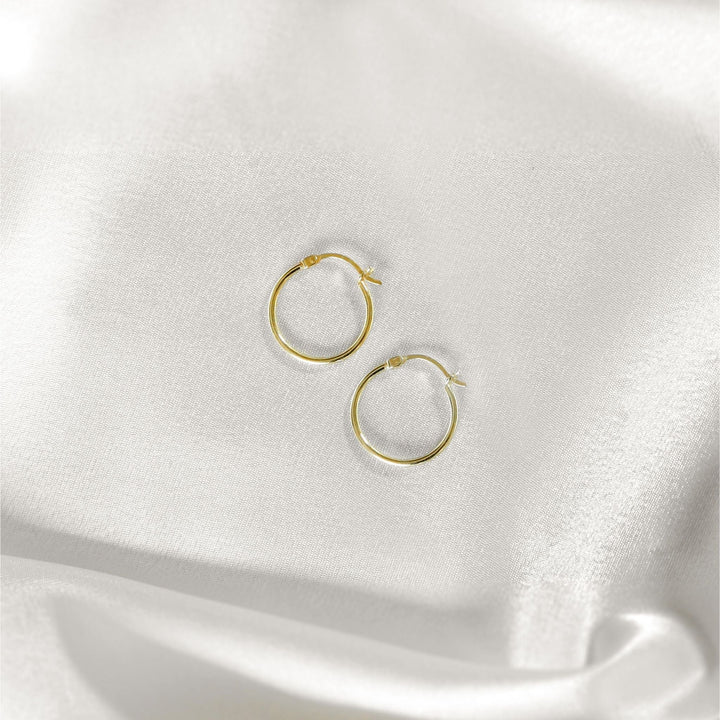 Classic Hoops - Robyn Real jewels