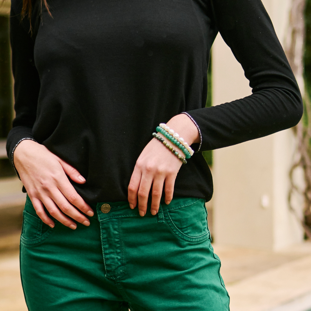 Green Onyx Button Bracelet