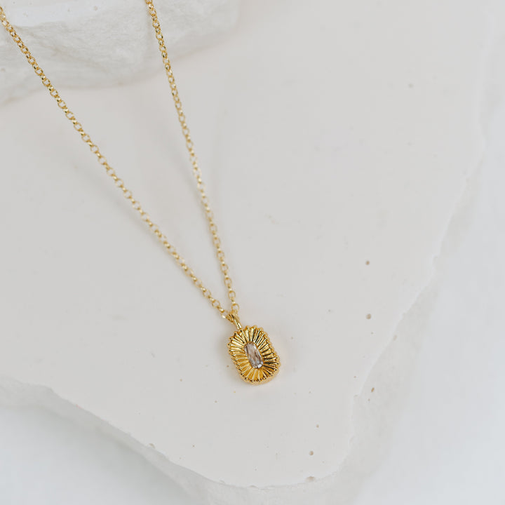 Splash Sparkle Gold Necklace