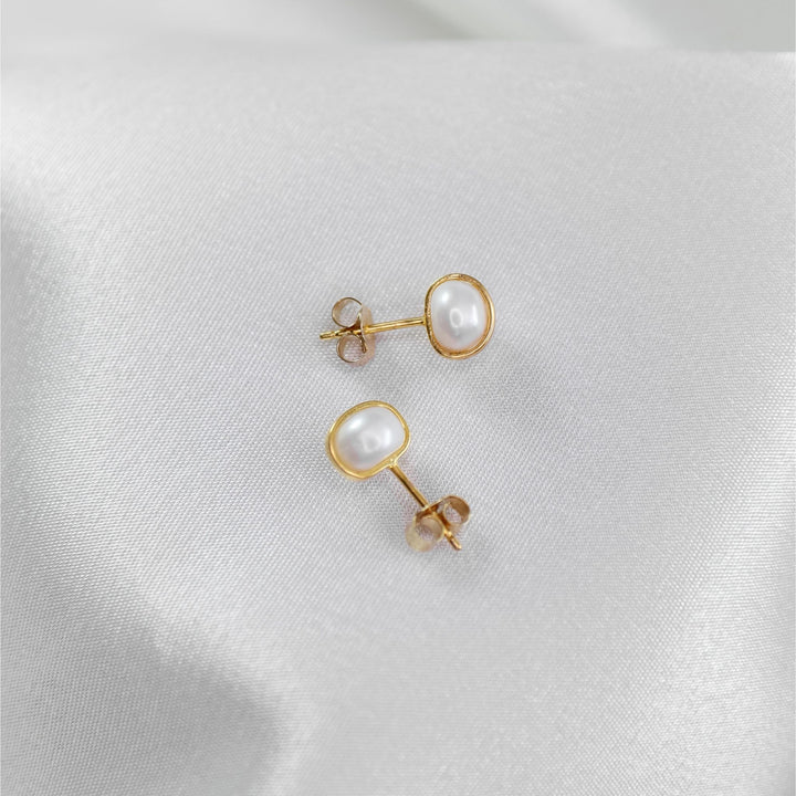 Pearl Bar Gold Plated Earrings - Robyn Real Jewels