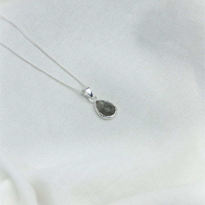 Labradorite Stone Pendant - Robyn Real Jewels